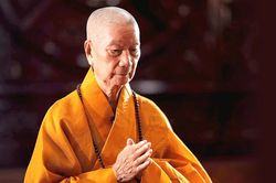 Giao thừa Tết Quý Mão - 2023: Truyền hình trực tuyến lời chúc Tết của Đức Pháp chủ GHPGVN