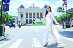 Vũ Diệu Thảo - Giai nhân với cây đàn tỳ bà Việt Nam