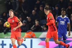 Ferguson đóng vai siêu dự bị, Brighton lấy lại 1 điểm từ Leicester