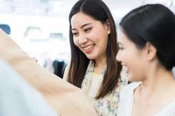 Ngỡ ngàng với số tiền chị dâu cho vợ chồng tôi và lì xì cho các cháu