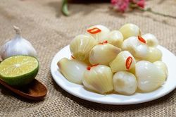4 nhóm người chống chỉ định với dưa hành ngày Tết