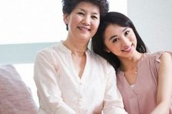 Lấy chồng 9 năm, lần đầu con dâu thấy hạnh phúc khi về quê ăn Tết cùng mẹ chồng