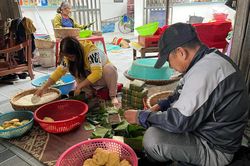 Bánh chưng cầu Báng, giữ hồn quê lúa Thái Bình