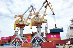 Xuất nhập khẩu lập kỷ lục mới: Góc nhìn từ đại biểu Quốc hội