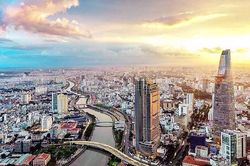 Sử dụng hiệu quả tiềm năng và lợi thế để phát triển thương mại Việt Nam