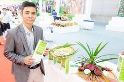 'Nhà khoa học' ống hút rau củ