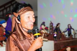 Nghệ nhân múa rối điện nơi xứ đạo Xuân An