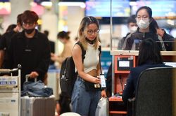 Sân bay Tân Sơn Nhất đông kỷ lục