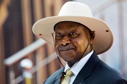 Chính phủ Uganda tiến hành khoan giếng dầu đầu tiên của đất nước