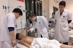 Tết Quý Mão 2023: Số ca cấp cứu do tai nạn pháo nổ tăng đột biến