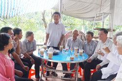 Những người góp phần kết nối ý Đảng, lòng dân