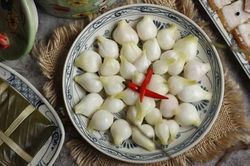 Lợi ích của thực phẩm lên men và món dưa hành ngày Tết