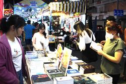Hơn 2.800 tựa sách được bán ra tại Lễ hội Đường sách Tết Quý Mão 2023