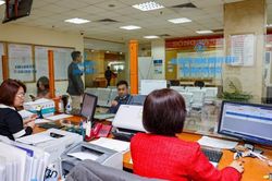 Hoàn Kiếm: Công sở làm việc nghiêm túc trong ngày đầu tiên sau nghỉ Tết