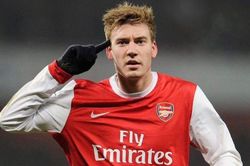 Cựu sao Arsenal cười khẩy vì kiểu ăn mừng của Rashford bỗng trở thành xu hướng