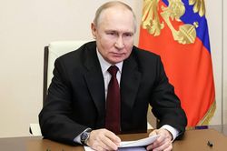 Công bố mức tín nhiệm đối với Tổng thống Putin trong cuộc khảo sát mới