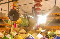 Nghệ nhân Tạ Thu Hương: Sáng tạo phát triển những chiếc nón lá truyền thống
