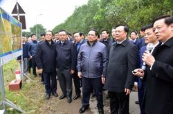 Thủ tướng: Làm ngày làm đêm để giải phóng mặt bằng đường Vành đai 4 - Vùng Thủ đô Hà Nội
