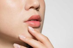 Phụ nữ sống thọ, chậm lão hóa thường có 5 đặc điểm: Chiếm 3 điểm trở lên cũng chứng tỏ bạn rất khỏe mạnh