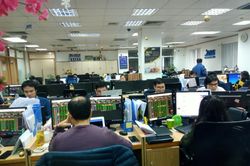 Kỳ vọng thị trường chứng khoán 'chuyển mình' tích cực trong năm 2023
