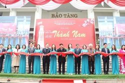 Khai mạc triển lãm 'Dấu ấn Thành Nam'