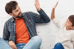 Những điều mà cha mẹ không nên cấm trẻ làm