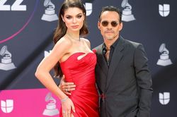 Marc Anthony cưới á hậu kém 31 tuổi