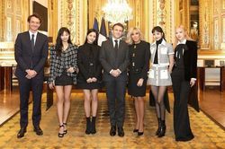 Cận cảnh nhan sắc BLACKPINK trong loạt hình 'quyền lực' đầu năm