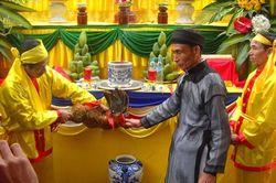 Độc đáo có một không hai lễ hội 'quan thề không tham nhũng'