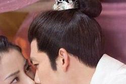 Sự thật đằng sau cảnh 'khóa môi' trong phim Hoa ngữ