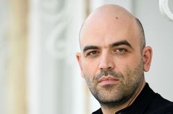 Mafia khét tiếng đòi tòa Italy thu hồi sách viết về mình