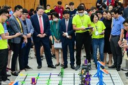 Việt Nam cử 20 đội tham gia Giải vô địch thế giới VEX Robotics 2023