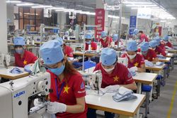 Ngành dệt may ứng phó bất ổn thị trường