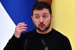 Tình hình Ukraine: Tổng thống Zelensky thừa nhận 'rất khốc liệt', Nga nói 'thành công lớn'