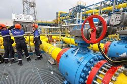 Thị trường năng lượng gây dựng 50 năm bị 'thổi bay', 'khách sộp' có giúp Nga cứu vãn?