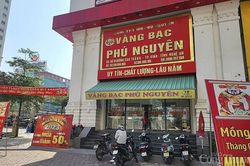 Các cửa hàng vàng Nghệ An đìu hiu trước ngày vía Thần Tài