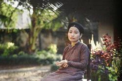 Loạt ảnh màu 'chất hơn nước cất' về người đẹp Hà Nội năm 1915