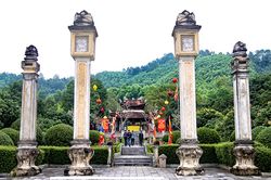 Soát xét, chuẩn bị chu đáo các hoạt động tưởng niệm Đại danh y Hải Thượng Lãn Ông và ngày truyền thống Y dược cổ truyền