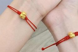 Vàng giá 'mềm' được lòng chị em trong ngày vía Thần Tài