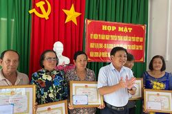 Gương sáng ở làng chài Phước Tỉnh