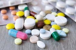 15 học sinh phải điều trị sau khi tham gia thử thách uống thuốc an thần