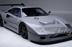Ferrari F40 đời 1989 được bán đấu giá 2,75 triệu USD