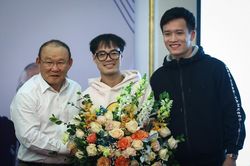 Văn Toàn: Đội tuyển mà thua thì hôm sau đừng nên gặp thầy Park