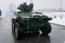 Video robot diệt tăng thế hệ mới đã đến Donbass