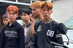 Khởi tố nhóm thanh thiếu niên đánh người, cướp tài sản