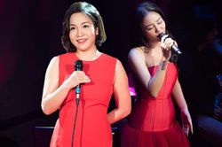 Văn Mai Hương nức nở hát nhạc thất tình, dân mạng chỉ ra điểm chung với diva Mỹ Linh?