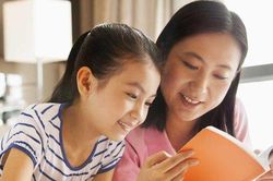 Những việc cha mẹ cần làm gương cho con