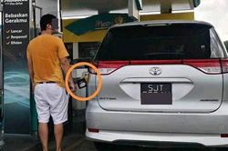 Dân tình đổ xô sang biên giới nước bạn để đổ xăng vì lý do bất ngờ