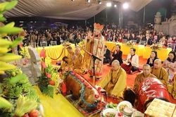 Lễ hội phát lương Đức Thánh Trần: Phát huy nét đẹp truyền thống