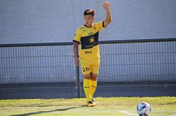 Quang Hải chật vật ở Pau FC: Về hay ở?